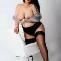 Angela, Blasexpertin und Naturbusen. Bild