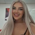 Mayla, mit herrlichen Brüsten in 80 C. Bild