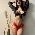 Hümeyra Ophelia 27, rassige Erotik-Darstellerin heizt dir ein. Bild
