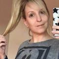 Carissa, die nette Frau von nebenan. Bild